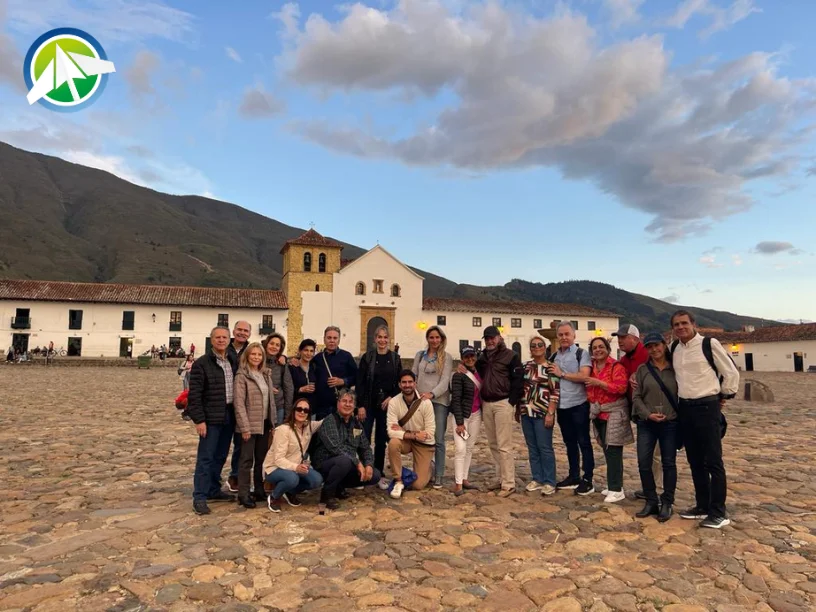 Grupo de viajeros Paipa Tours en Villa de Leyva - 2023